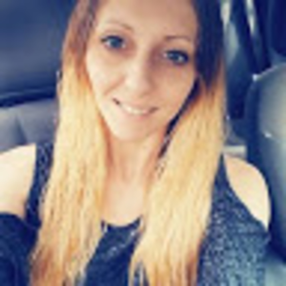 Meet your Posher, Michaela